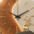 Horloge murale moderne LED à motif cerf — vue rapprochée