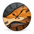 Horloge effet bois en strates — vue studio