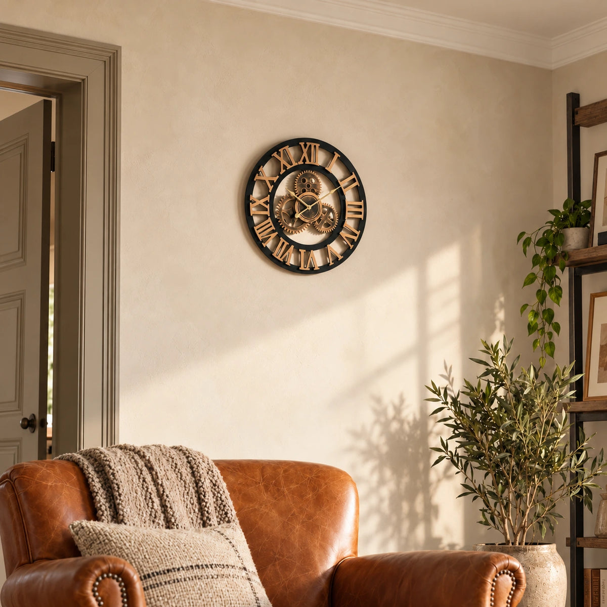 Horloge murale vintage à décor engrenages — mise en situation à échelle corrigée
