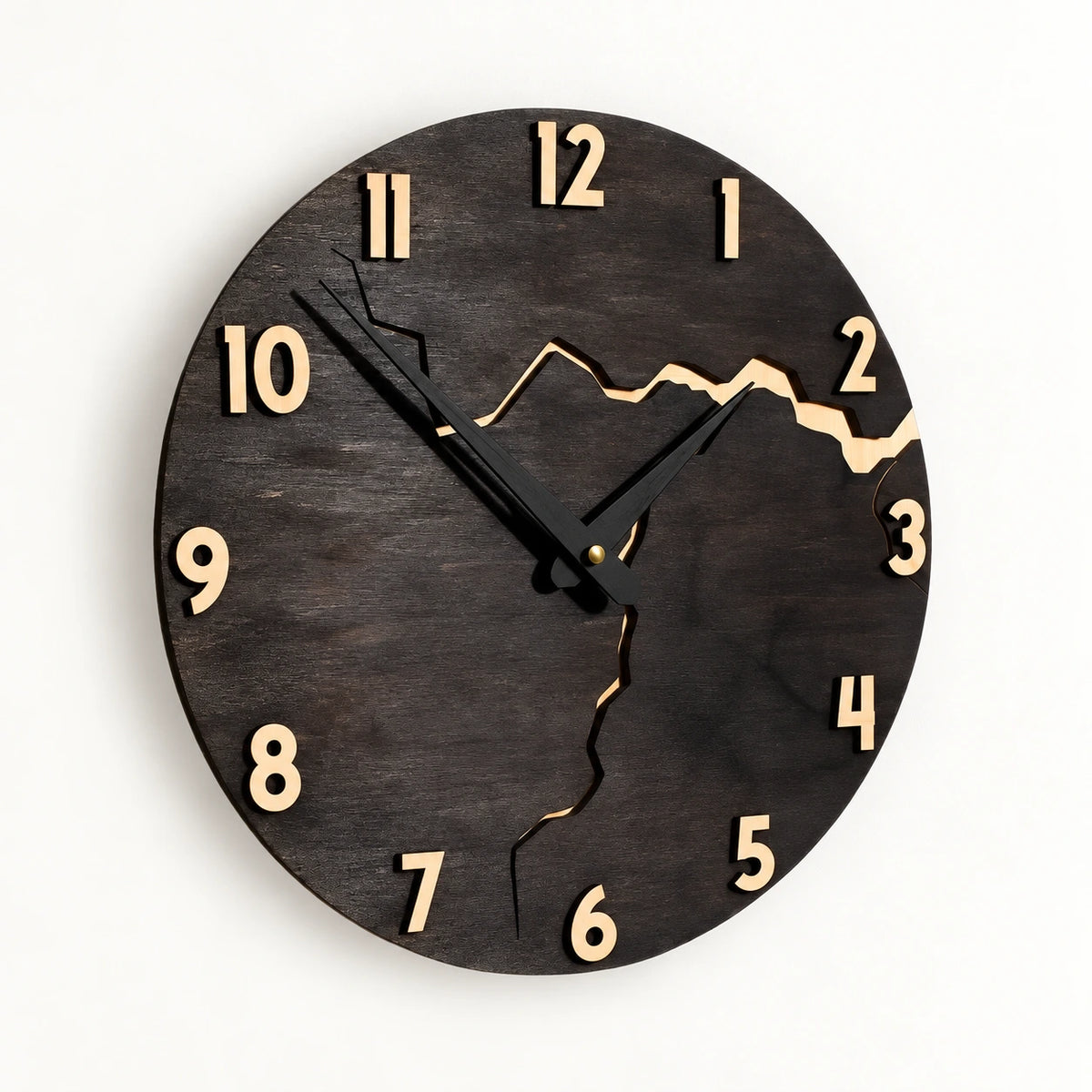 Horloge murale en bois et bambou — 30 cm — 5 — vue studio